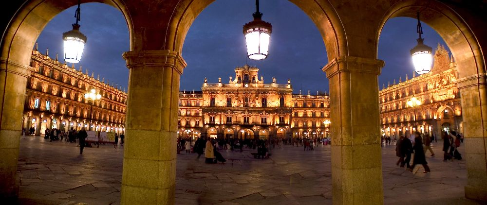 plaza mayor-viajes a Madrid